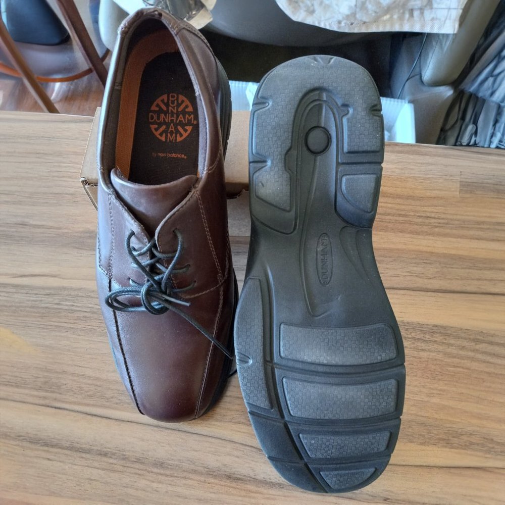 Men's Dunham Brown Oxford Lace US Size 9.5 Width 2E - Picture 2 of 3